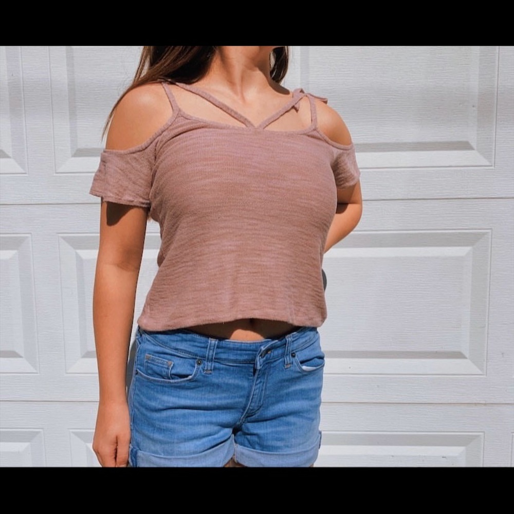 Pink American Eagle top